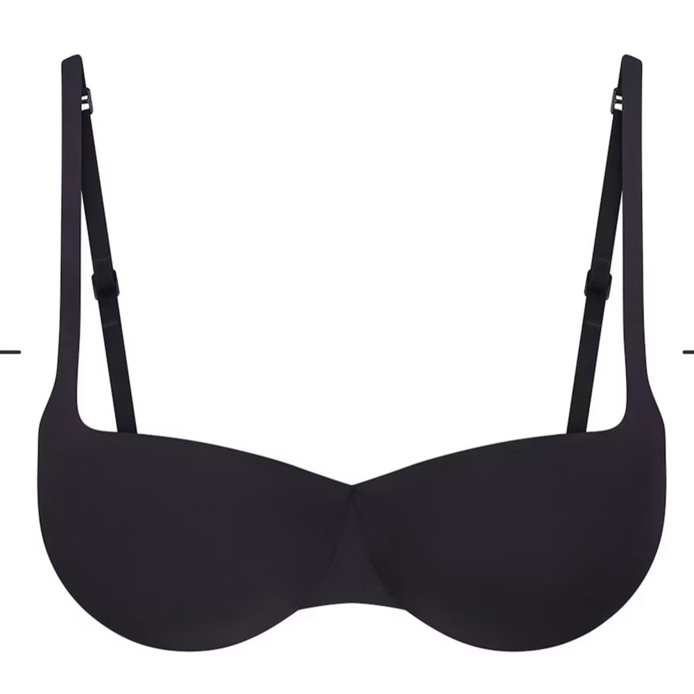 Black Seamless Convertible Strapless Bra - Women Intimates